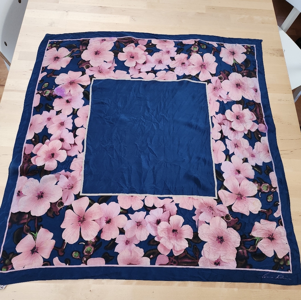 Vintage Anne Klein for Vera Companies 100% silk scarf